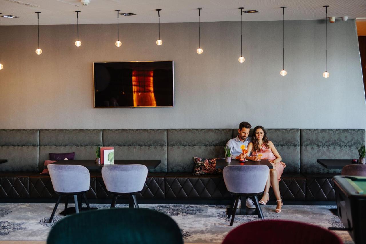 Thermenhotel Karawankenhof フィラハ エクステリア 写真