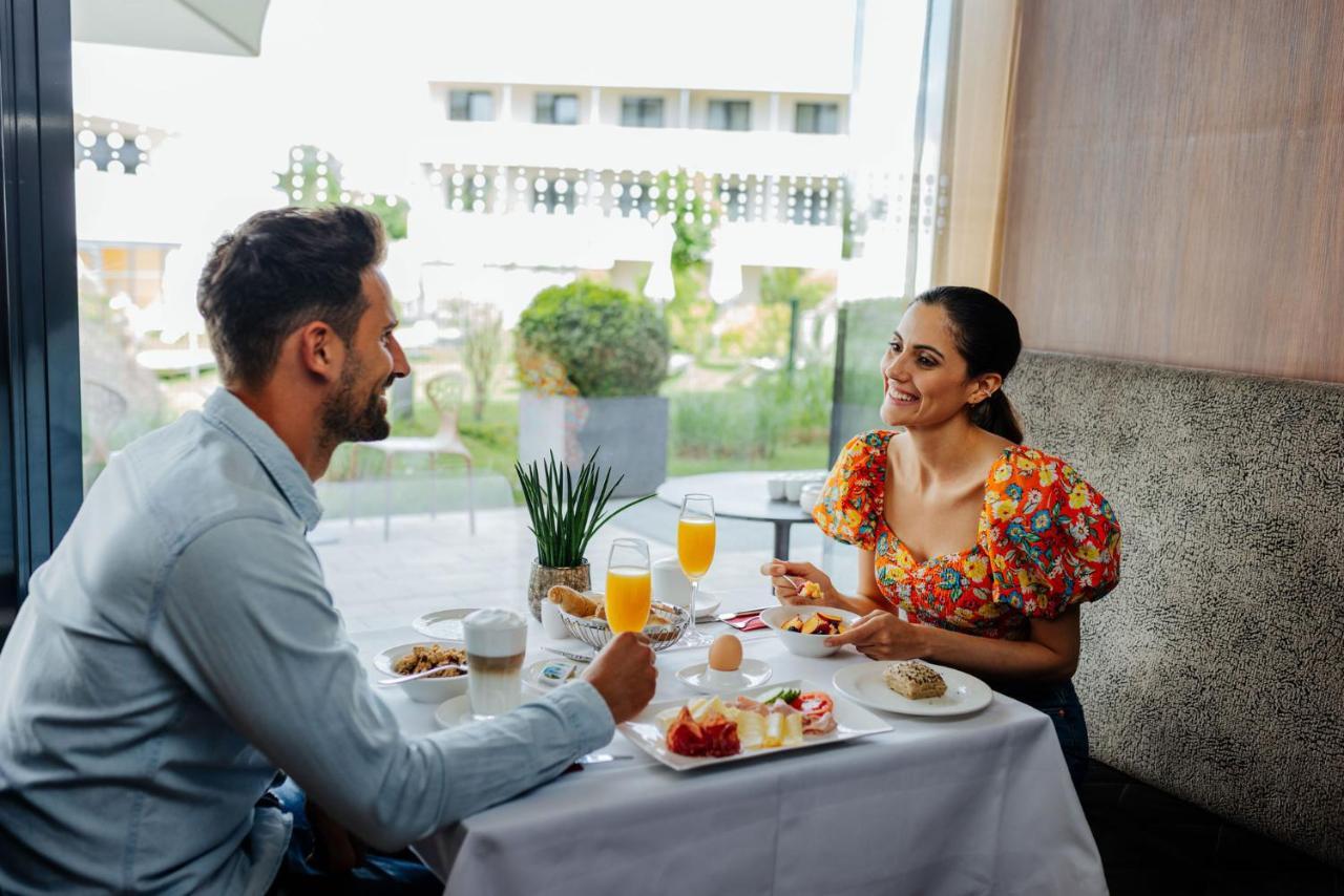 Thermenhotel Karawankenhof フィラハ エクステリア 写真